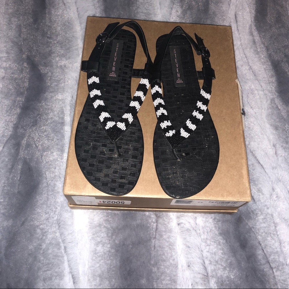 Steve Madden Flat Sandals - Size 10
